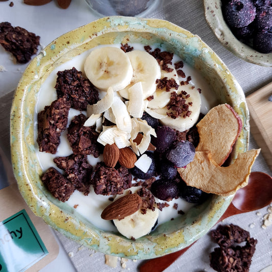 The Cacao Crunchy MOOO - veganes Knuspermüsli aus Handarbeit