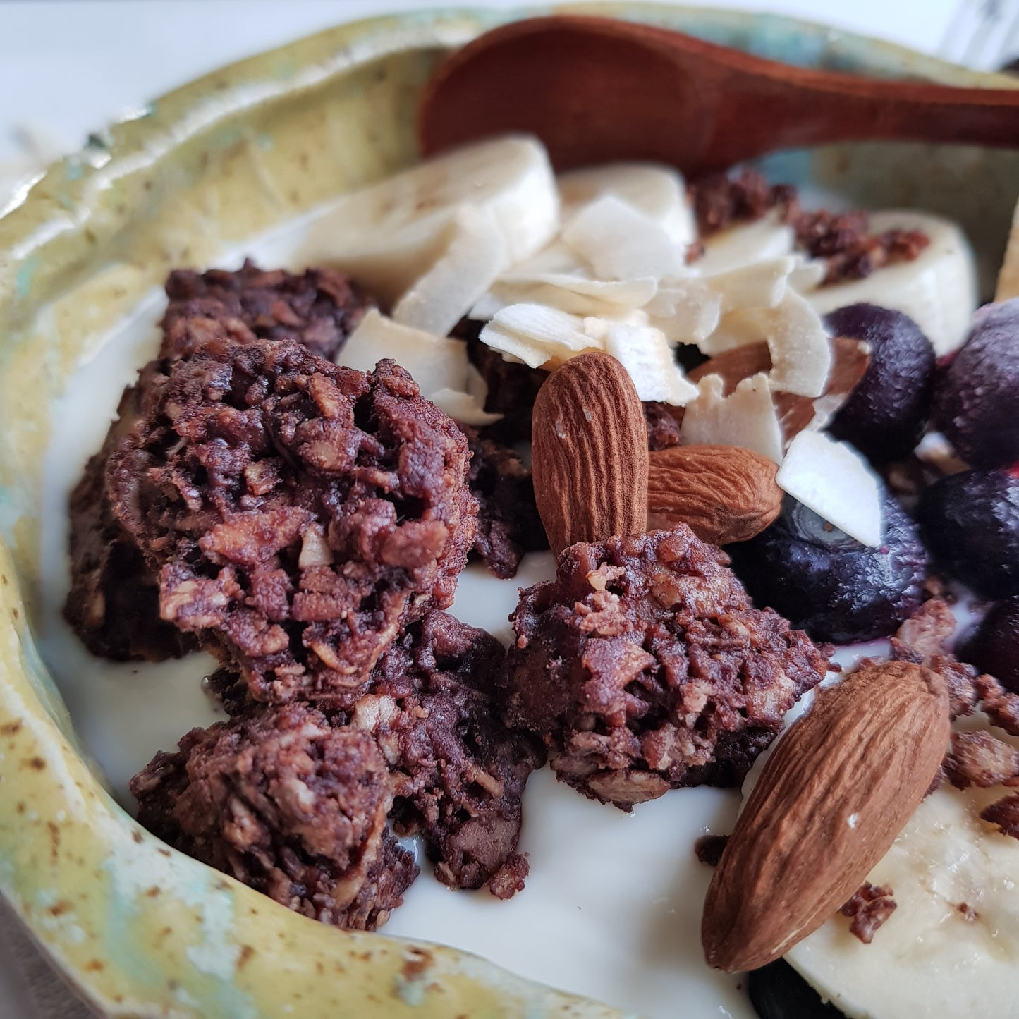 The Cacao Crunchy MOOO - veganes Knuspermüsli aus Handarbeit